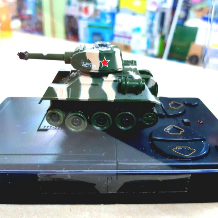 Танк игрушка радиоуправляемый BATTLE TANK 6*4*4 см