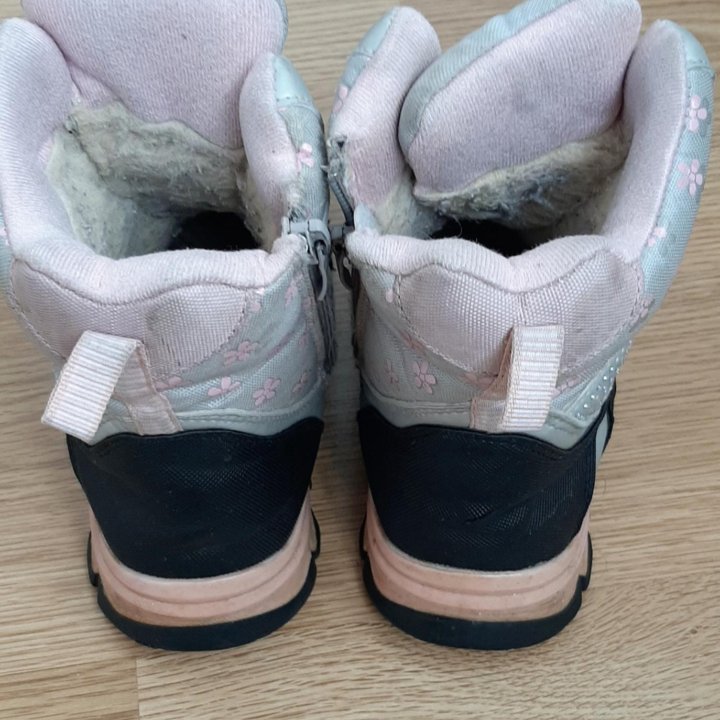 Ботинки для девочки 33 размер