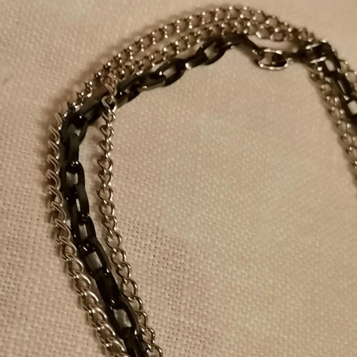 Новый браслет США