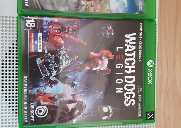 XBox One S 1Tb + 2 диска