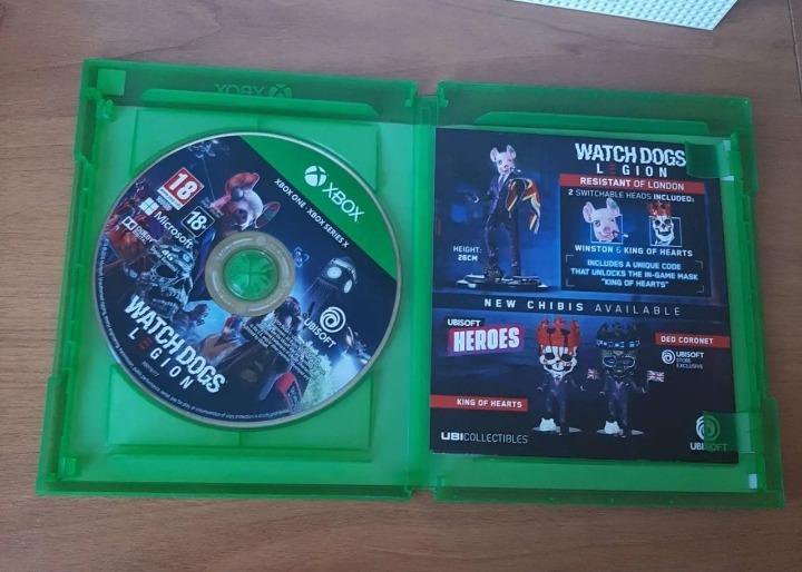 XBox One S 1Tb + 2 диска