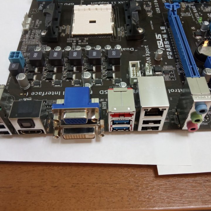 Asus F2A85-M LE Foxconn 945G7MD-8KS2H