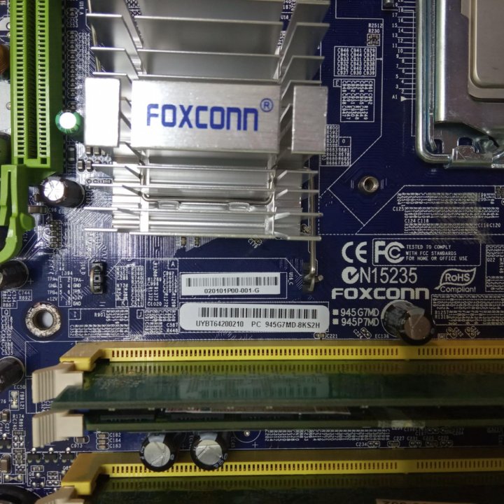 Asus F2A85-M LE Foxconn 945G7MD-8KS2H