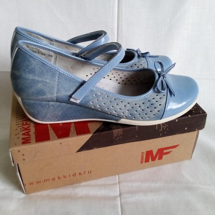 Туфли для девочек р.39