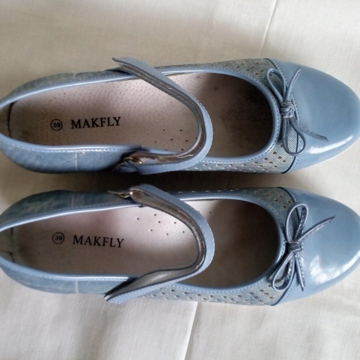 Туфли для девочек р.39