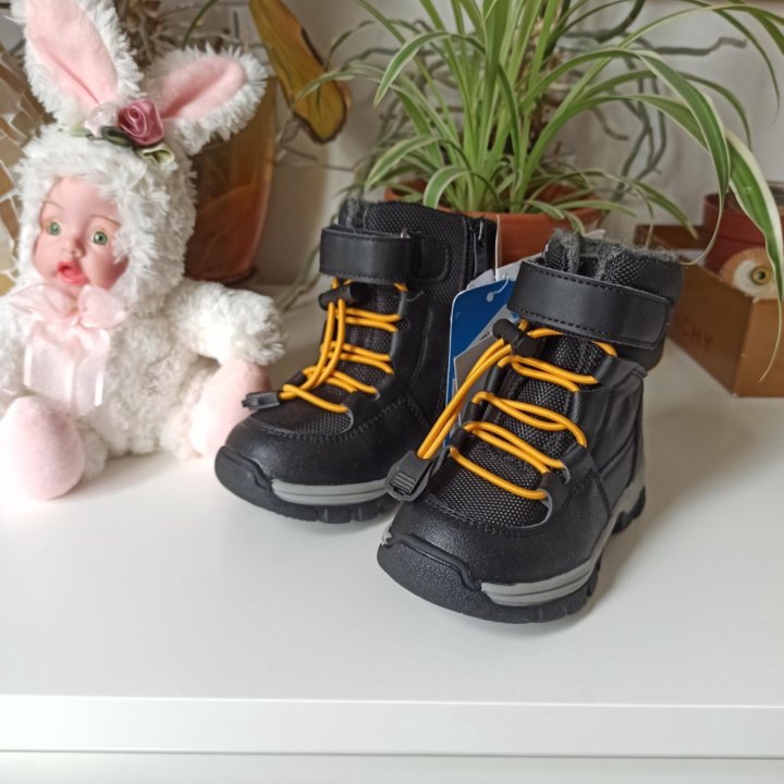 Ботинки 23 новые