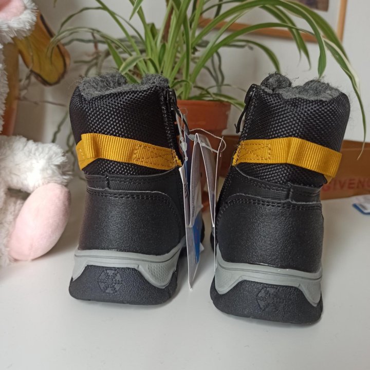 Ботинки 23 новые