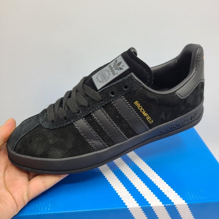 Adidas Broomfield