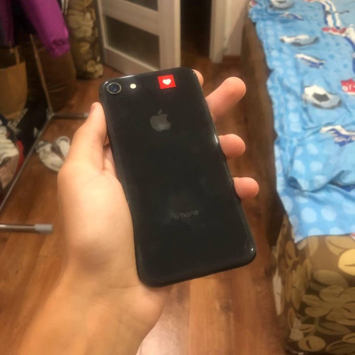 iPhone 8 64gb