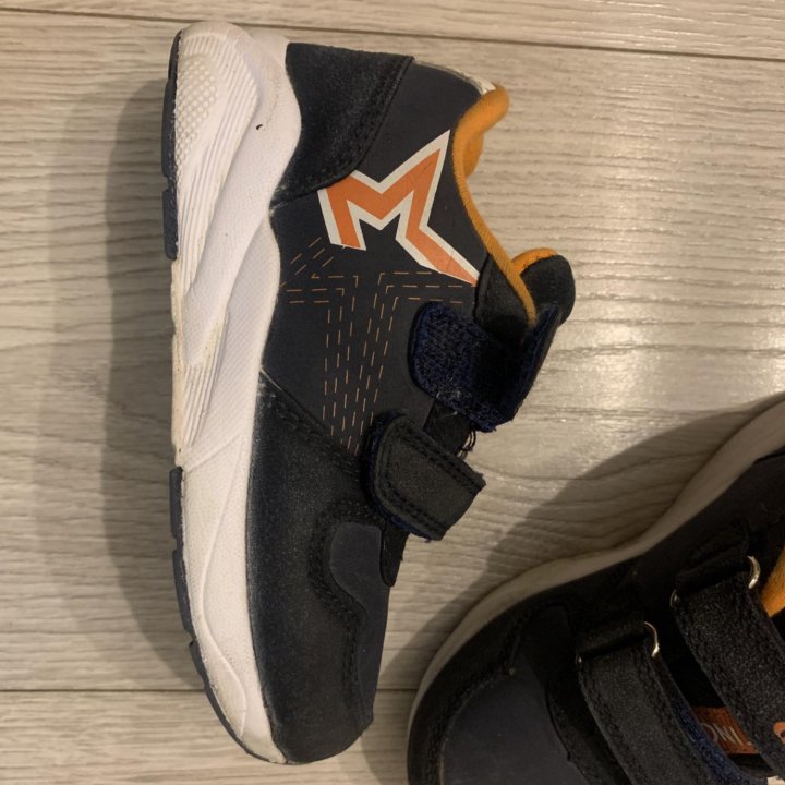 Кроссовки antilopa