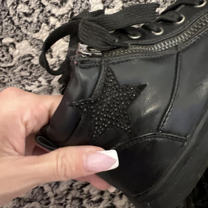 Ботинки осенние