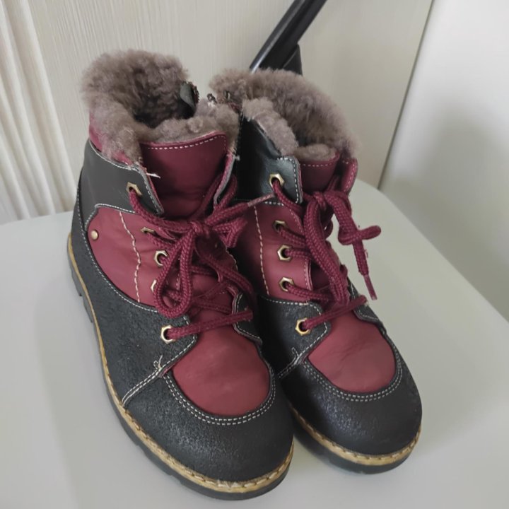 Зимние ботинки для девочки