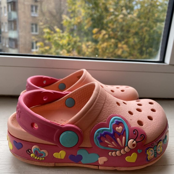 Crocs C9