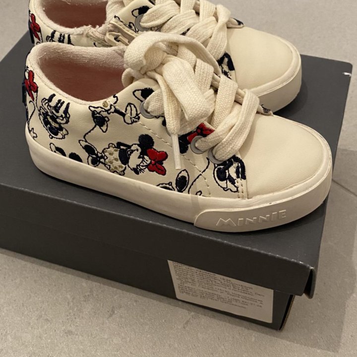 Кеды для девочки б/у