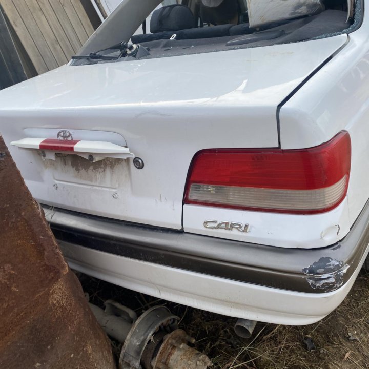 В разбор Toyota Carina 211 7A-FE 2wd