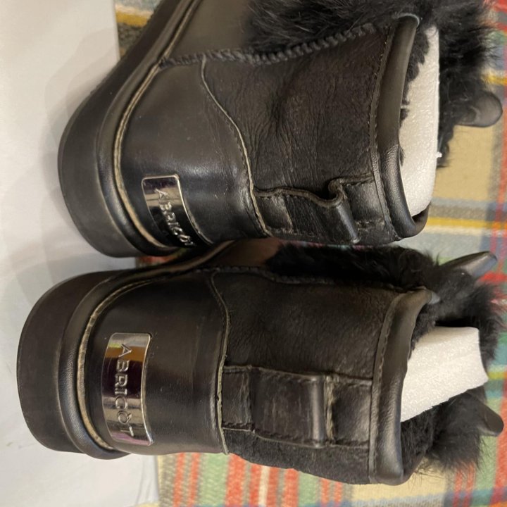 Угги для девочки ABRICOT