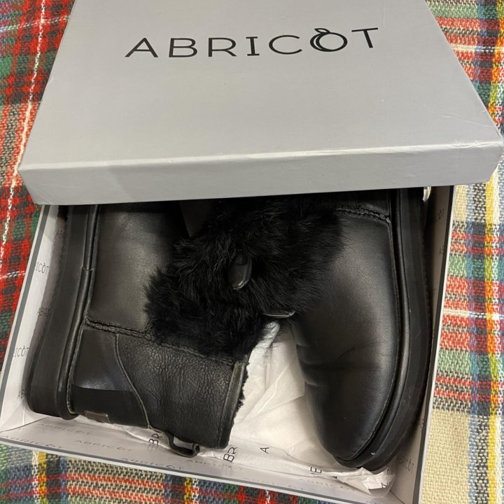 Угги для девочки ABRICOT