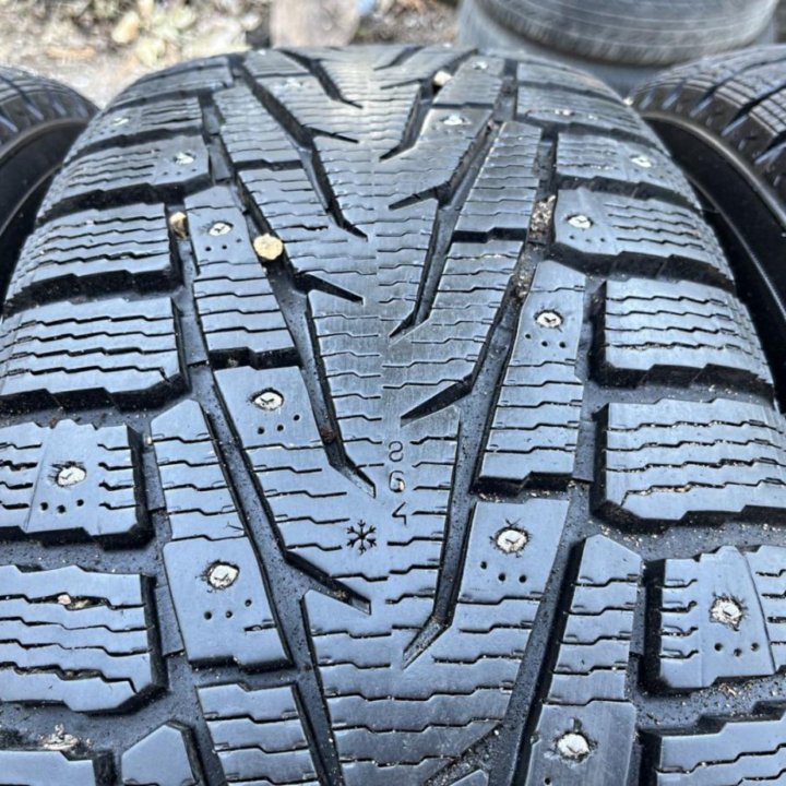 Зима Nokian Nordman 7 SUV 265/70 R17 115T