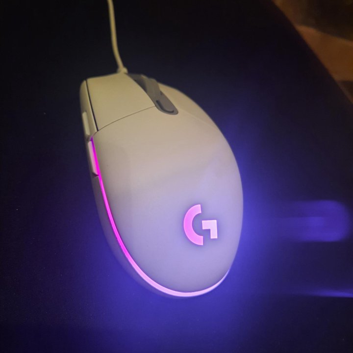Logitech g102