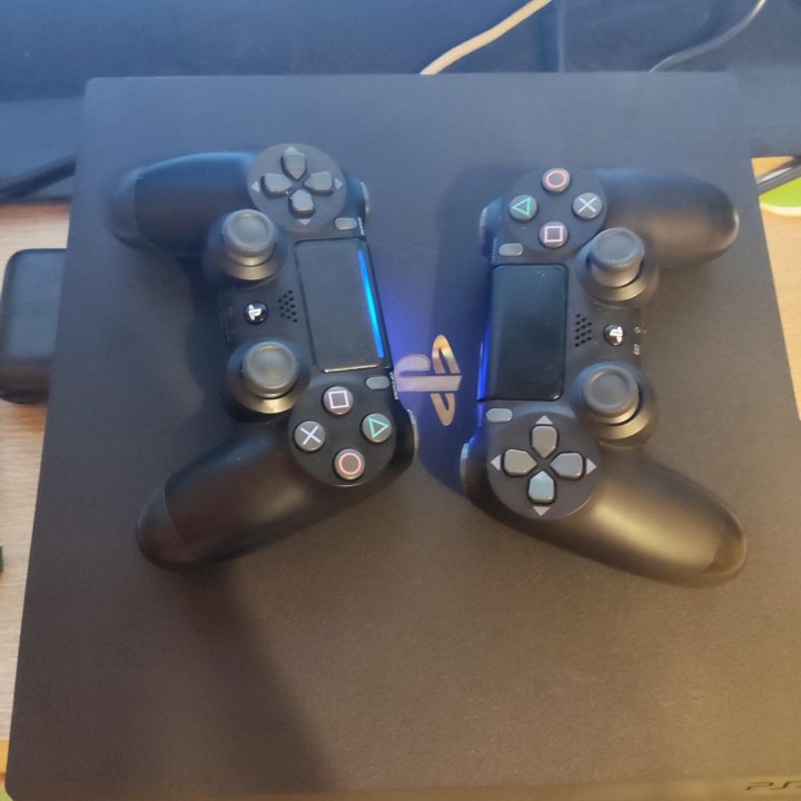 Sony PS4 pro 1tb