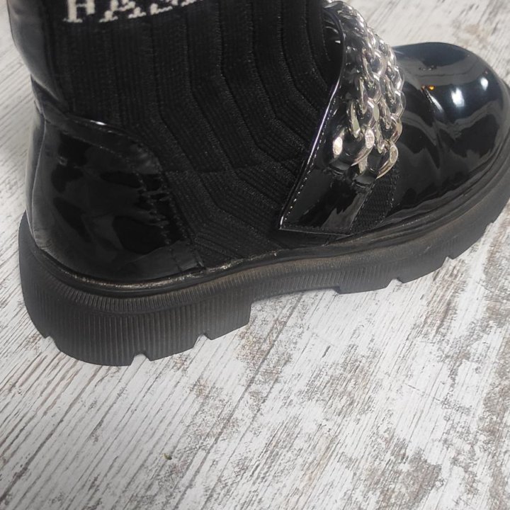 Ботиночки на девочку