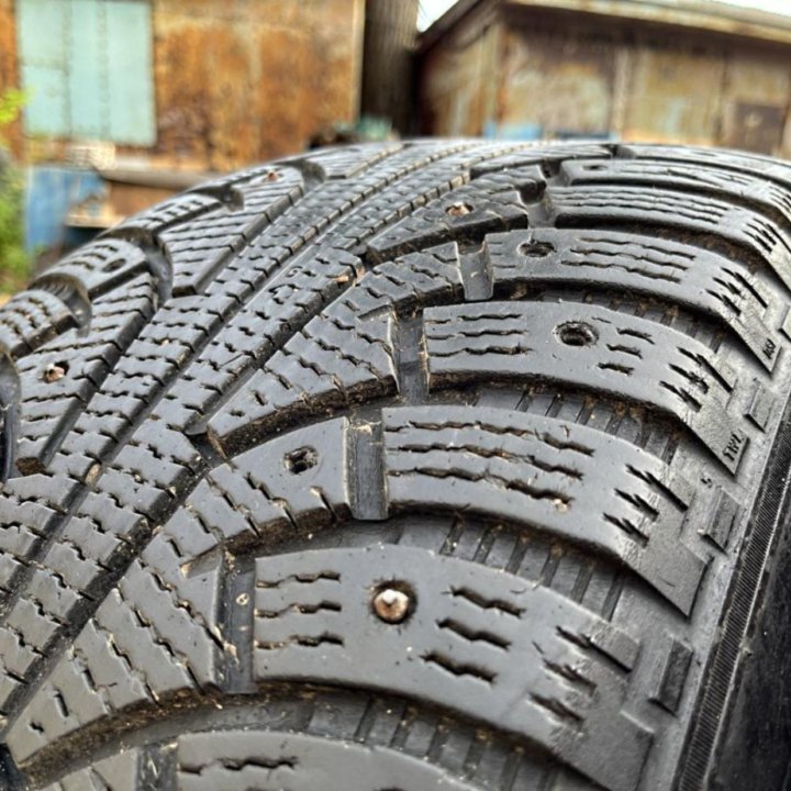 2 шт. Nokian Tyres Hakkapeliitta 5 SUV 255/50 R19