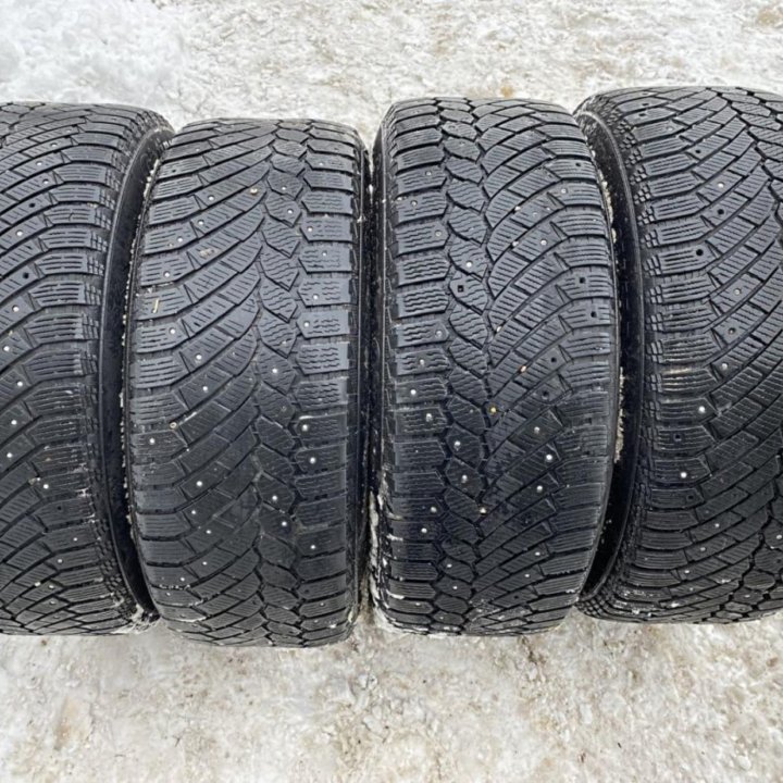 Continental ContiIceContact 4x4 255/55 R19 111T