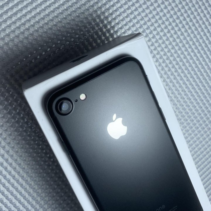 iPhone 7 128Gb Matte Black