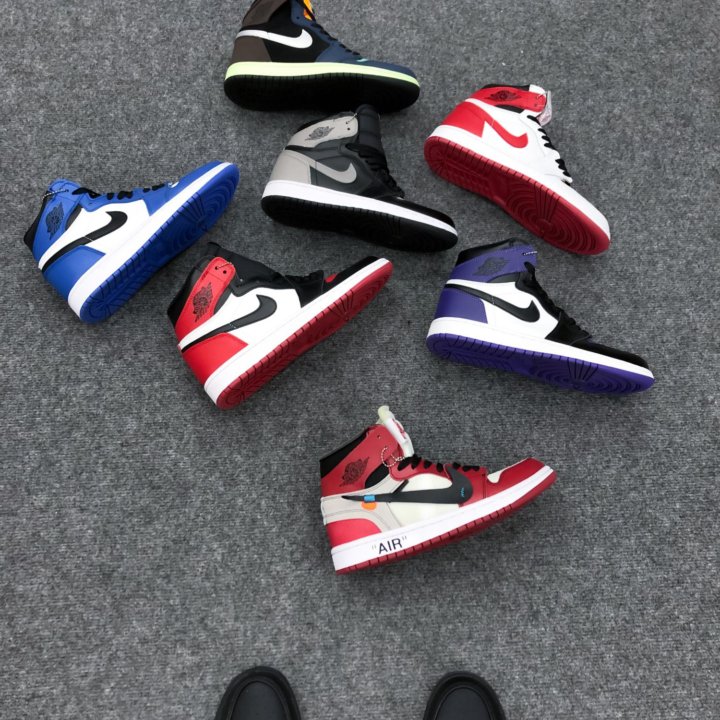 Кроссовки Nike Jordan 1