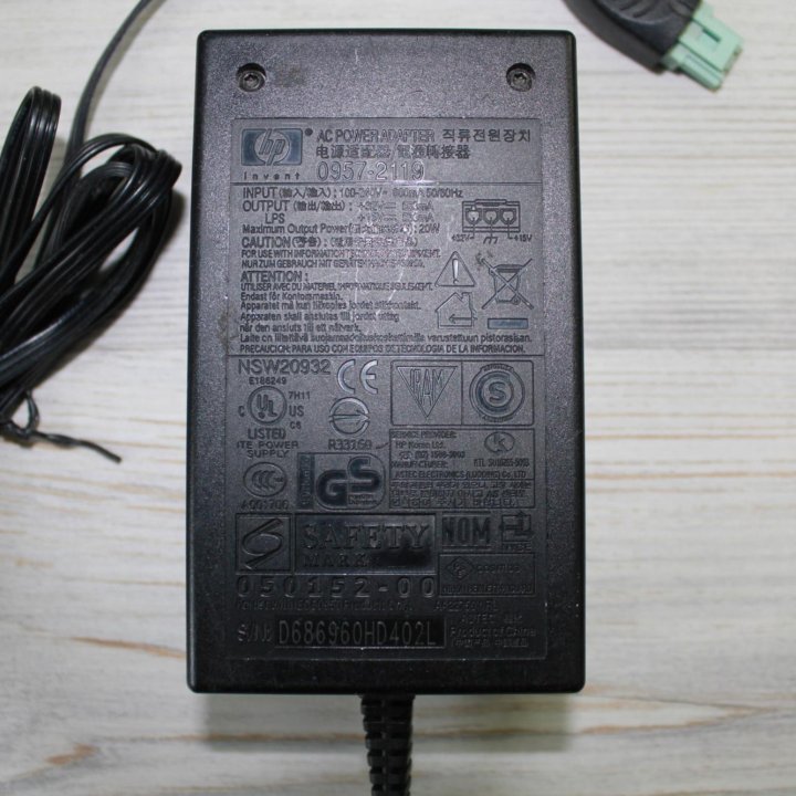 АДАПТОР/БЛОК ПИТАНИЯ HP