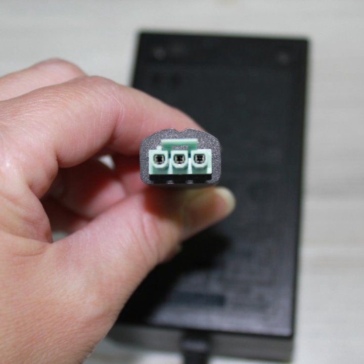 АДАПТОР/БЛОК ПИТАНИЯ HP