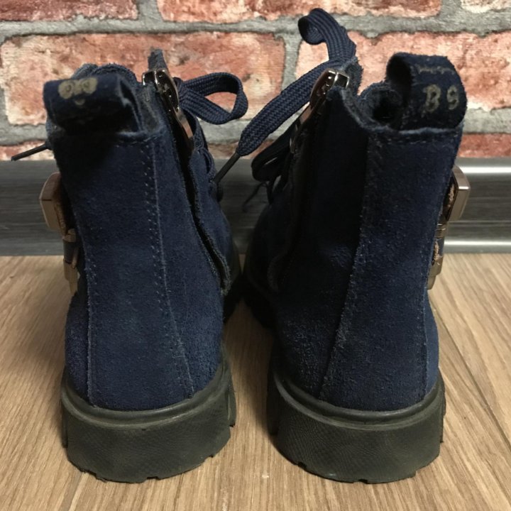 Ботинки демисезонные