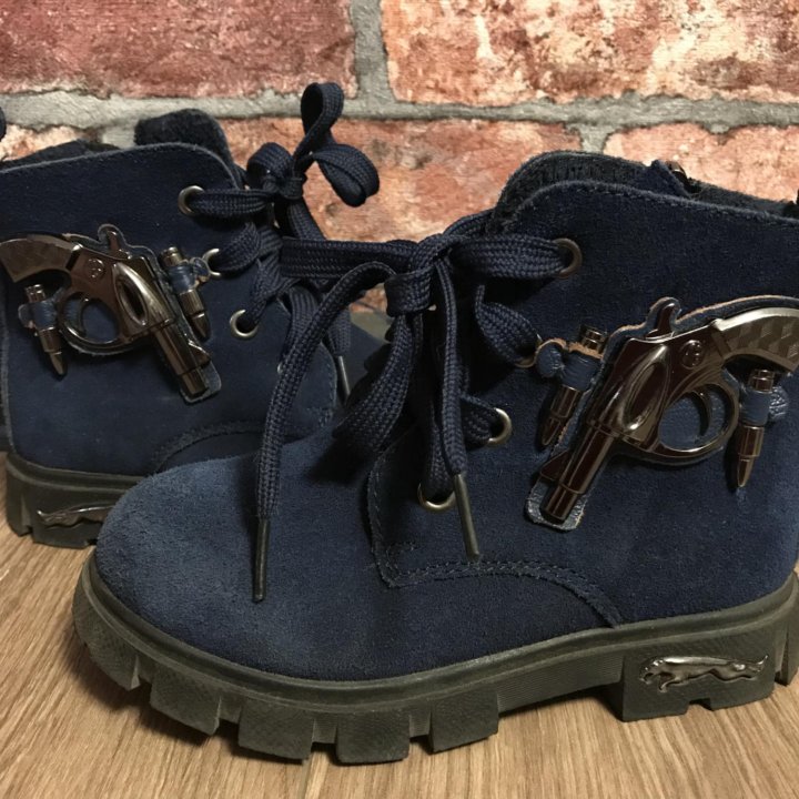 Ботинки демисезонные