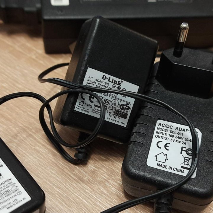 Блоки питания для устройств мониторов роутеров