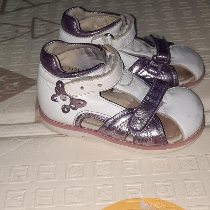 Басаножки для девочки ортопедические .