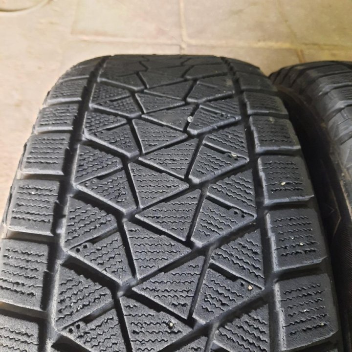 265/65R17 Bridgestone Blizzak DM-V2 (Лот №5382)