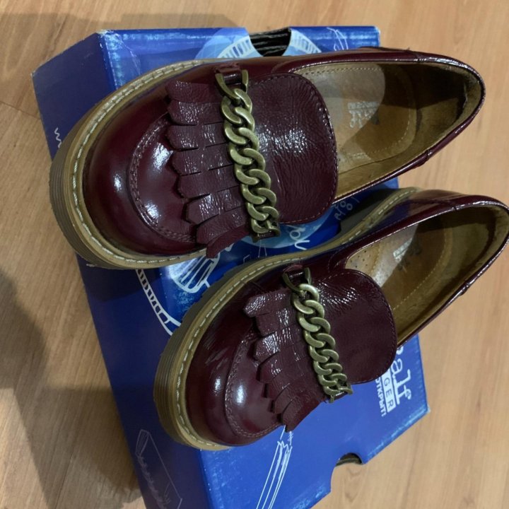 Туфли для девочки