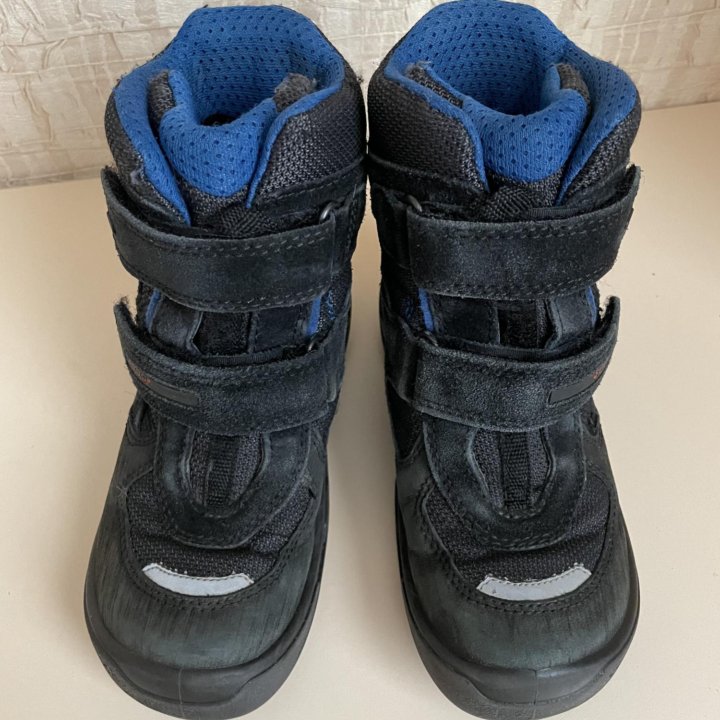 Осенние ботинки Ecco 30 р.