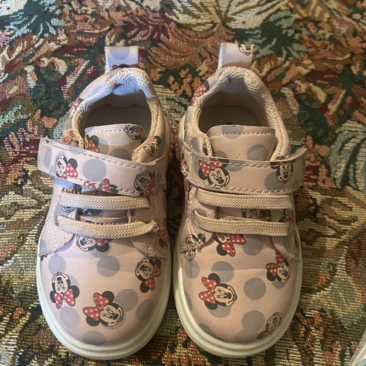 Детская обувь