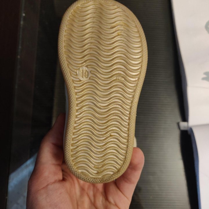 Сандали для девочки