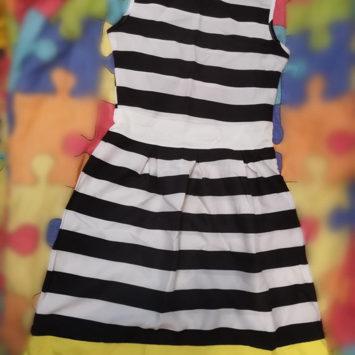 Платье новое для девочки/девушки