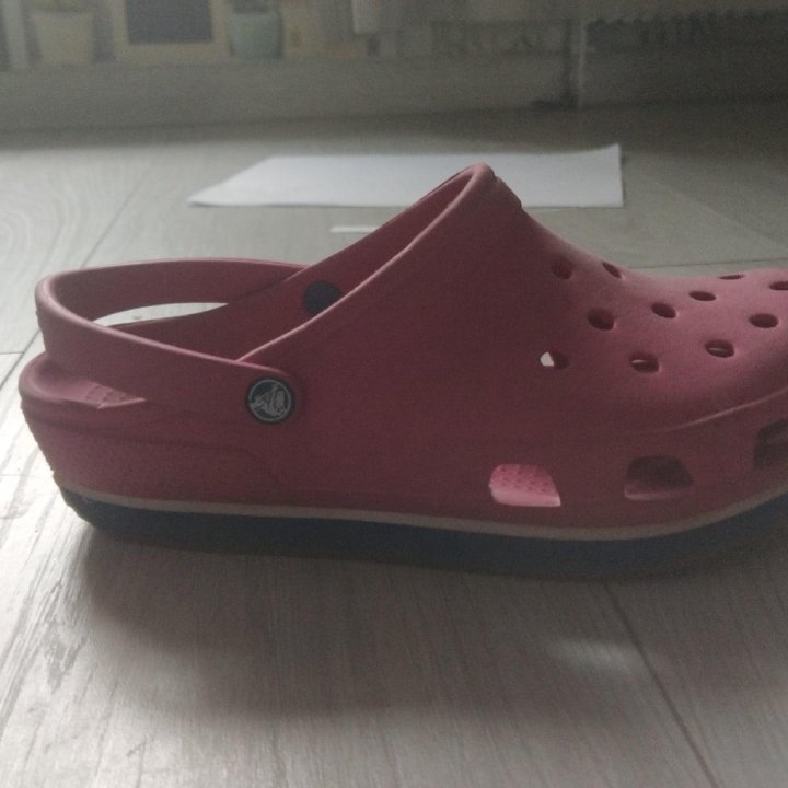 Crocs