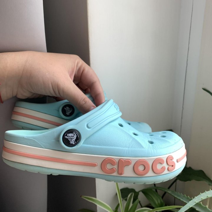 Crocs c 12