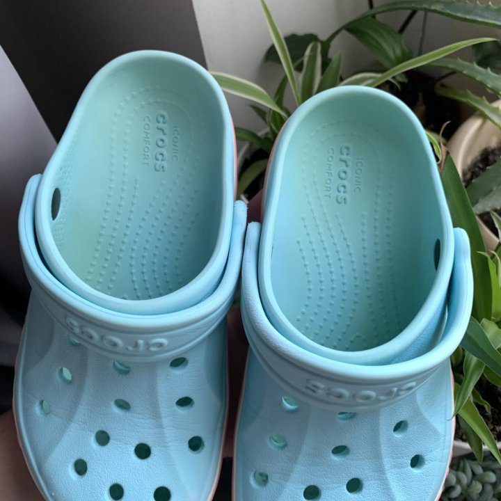 Crocs c 12