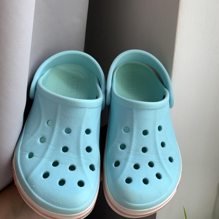 Crocs c 12