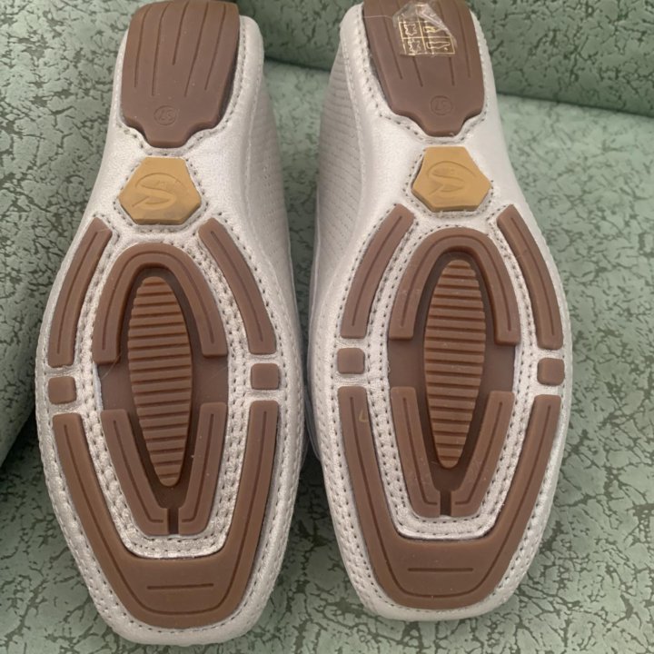 Новые Туфли