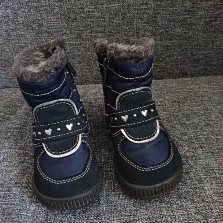 Обувь для девочки. Р. 19