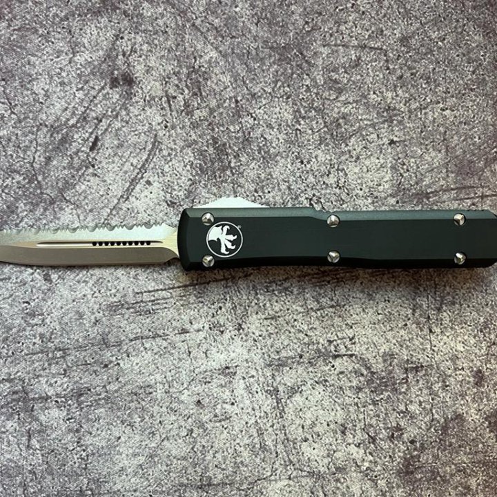 Нож Vespa Microtech Ultrаtесh spear point serrated