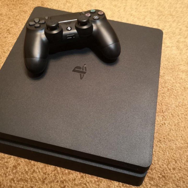 Ps 4 slim