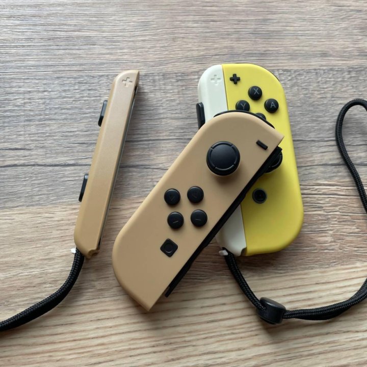 Joy-Con Controllers Yellow Brown